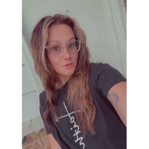 Meet your Posher, Katlyn